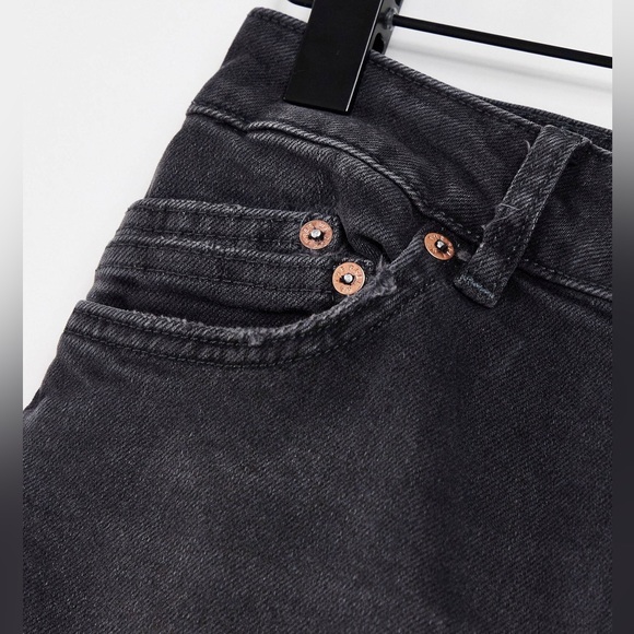 FREE PEOPLE High Rise Dark Grey Zuri Mom Jeans NWT Sz. 31 - Picture 10 of 17